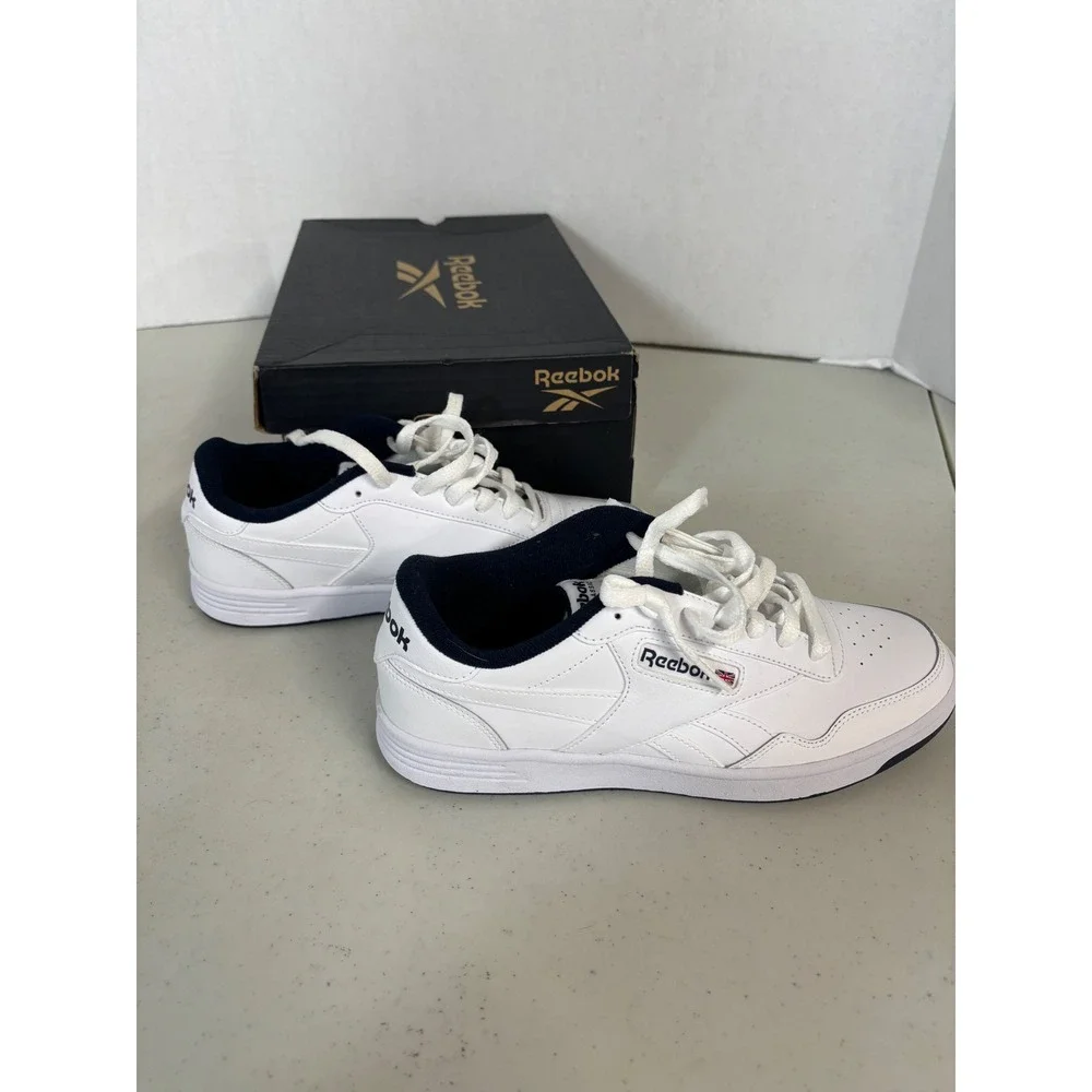 Reebok Club Memt Men's‎ White Tennis Shoes Size 8 Sneakers New